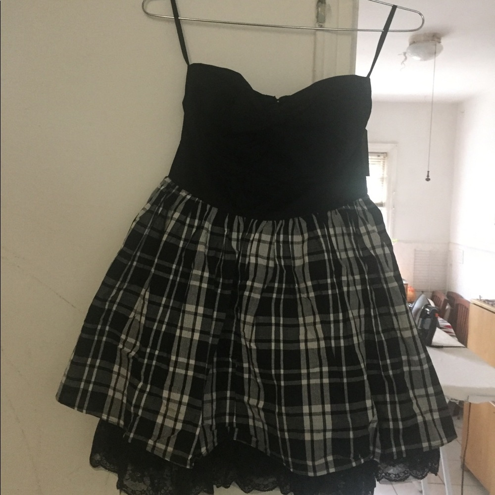 Short dress